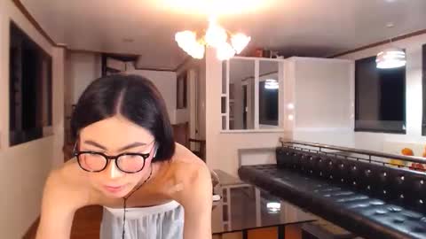 Snapshot of gleiahong chatting on 09-19-25, 11:33 gleiahong online show from 09-19-25, 11:33