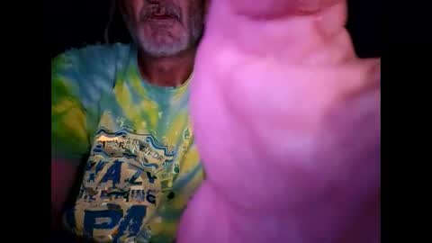 Snapshot of glen311 chatting on 04-28-26, 12:53 glen311 online show from 04-28-26, 12:53
