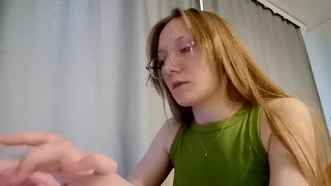 Juliet online show from 05-18-26, 03:07