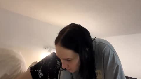 Bella online show from 10-14-25, 10:16
