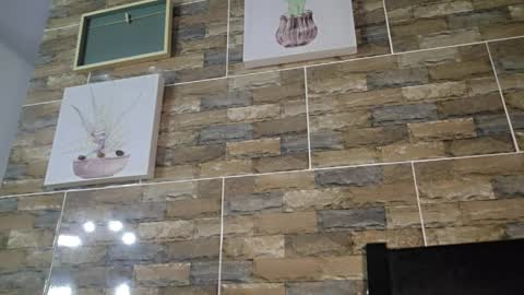 Snapshot of gley_ chatting on 04-04-26, 11:13 Gley online show from 04-04-26, 11:13