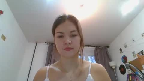 glitter_doll online show from 01-08-25, 11:43