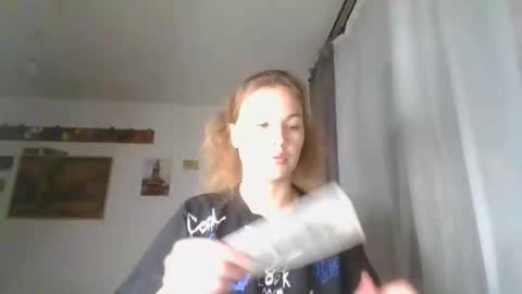 glitter_doll online show from 01-11-25, 05:40