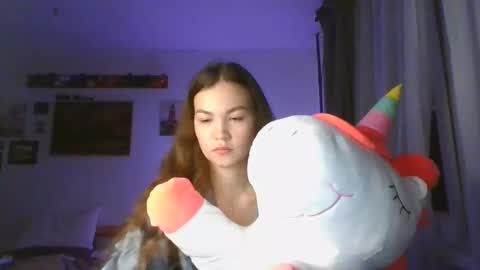 glitter_doll online show from 01-17-25, 06:02