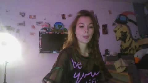 glitter_doll online show from 01-24-25, 08:00