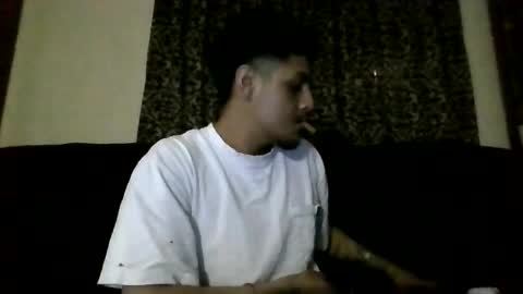 Snapshot of glly444 chatting on 02-07-26, 11:47 glly444 online show from 02-07-26, 11:47