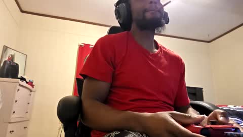 glomightyj online show from 05-02-26, 05:01