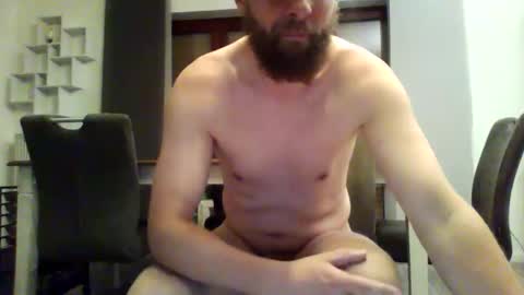Snapshot of glompos chatting on 06-08-26, 01:28 glompos online show from 06-08-26, 01:28