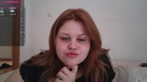 Snapshot of gloria_thomas chatting on 06-07-26, 02:05 gloria_thomas online show from 06-07-26, 02:05