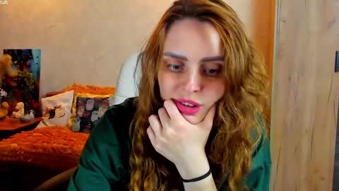 Gloria Wood online show from 04-17-26, 07:28