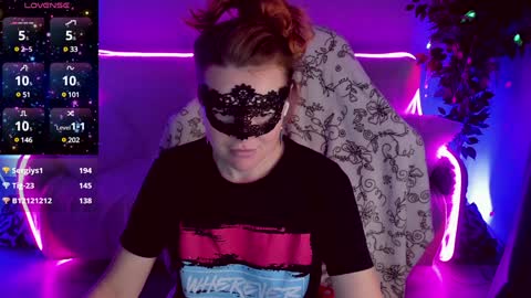 Snapshot of gloriagrays chatting on 01-21-25, 01:18 gloriagrays online show from 01-21-25, 01:18