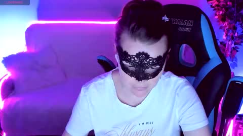 Snapshot of gloriagrays chatting on 09-14-25, 07:02 gloriagrays online show from 09-14-25, 07:02