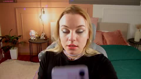 Margo online show from 04-06-26, 12:52