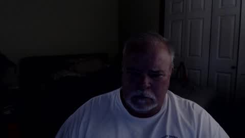 gmctruckguy online show from 10-31-25, 04:19