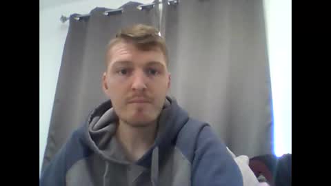 Snapshot of gmonay1331 chatting on 12-28-24, 06:29 gmonay1331 online show from 12-28-24, 06:29
