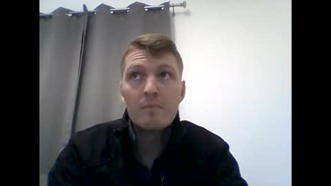 Snapshot of gmonay1331 chatting on 01-25-25, 01:54 gmonay1331 online show from 01-25-25, 01:54
