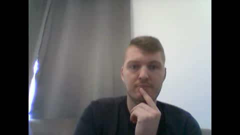 Snapshot of gmonay1331 chatting on 09-24-25, 07:28 gmonay1331 online show from 09-24-25, 07:28
