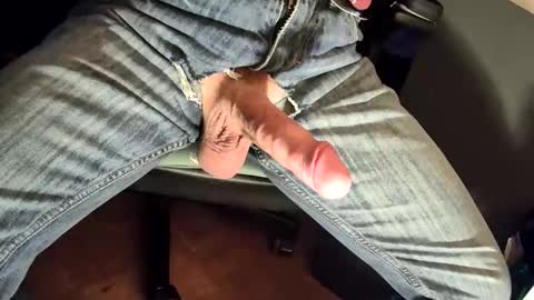 Snapshot of gnaatsch12 chatting on 01-06-26, 04:11 gnaatsch online show from 01-06-26, 04:11