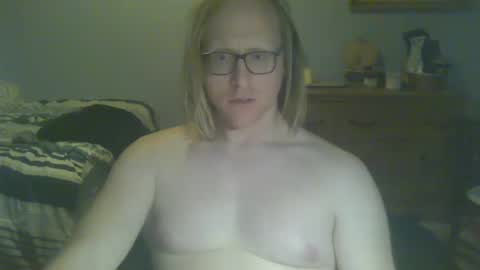 Steven Meadow online show from 12-04-24, 01:36