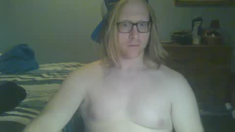 Steven Meadow online show from 12-20-24, 01:47