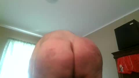 Snapshot of gobey33 chatting on 04-30-26, 04:35 IDKIDCIDGAF online show from 04-30-26, 04:35