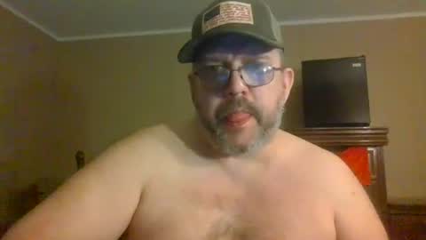 Snapshot of gobey33 chatting on 07-05-26, 04:19 IDKIDCIDGAF online show from 07-05-26, 04:19