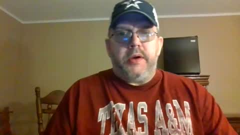 Snapshot of gobey33 chatting on 07-11-26, 06:16 IDKIDCIDGAF online show from 07-11-26, 06:16