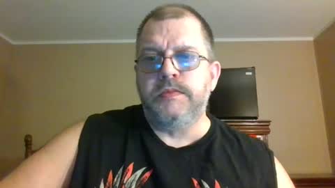 Snapshot of gobey33 chatting on 07-12-26, 12:34 IDKIDCIDGAF online show from 07-12-26, 12:34