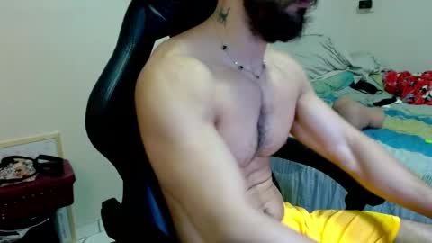 Snapshot of god_hunkules chatting on 06-05-26, 04:35 god hunkules online show from 06-05-26, 04:35