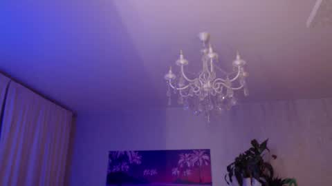 Goldie online show from 10-22-25, 07:13