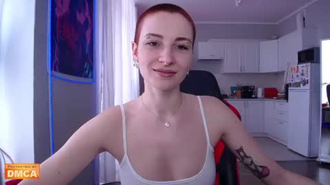 Snapshot of goddess_elpisfoxter chatting on 06-10-26, 10:25 Elpis Foxter online show from 06-10-26, 10:25