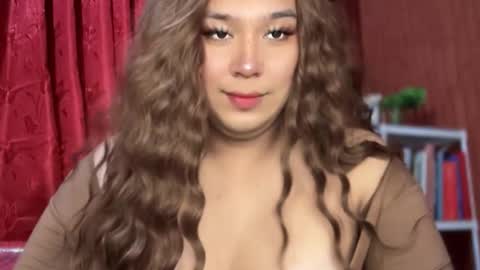 Snapshot of goddess_marickx_xoxo chatting on 10-24-25, 04:36 MARICKX online show from 10-24-25, 04:36