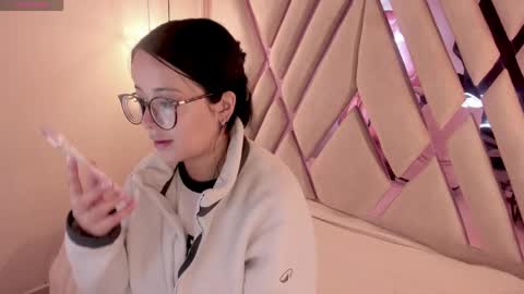 M A R T I N A  online show from 04-16-26, 12:28