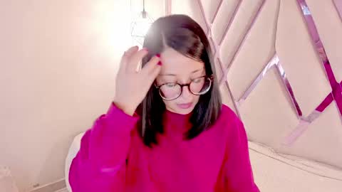 M A R T I N A  online show from 05-20-26, 12:44