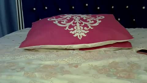 Snapshot of goddess_nanaya chatting on 04-27-26, 03:37 Goddess nanaya online show from 04-27-26, 03:37