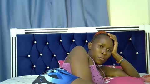 Snapshot of goddess_nanaya chatting on 04-29-26, 11:25 Goddess nanaya online show from 04-29-26, 11:25