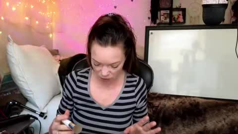 Patricia Mars           Goddess of Mars twitter thegoddessmindy online show from 03-18-26, 02:42