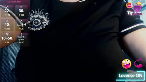 Snapshot of goddess_ruby chatting on 02-21-25, 08:29 ruby online show from 02-21-25, 08:29