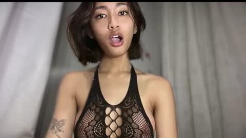 Snapshot of goddess_tatoo chatting on 07-31-26, 05:51 killy online show from 07-31-26, 05:51