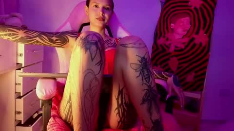 vee online show from 03-27-26, 05:02