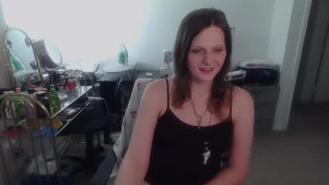 Snapshot of goddess_vertigo52 chatting on 05-26-26, 02:57 Goddess of Insanity online show from 05-26-26, 02:57