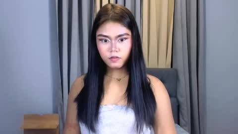 Snapshot of goddessbeyonce chatting on 05-22-26, 04:23 goddessbeyonce online show from 05-22-26, 04:23