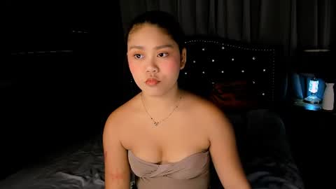 Snapshot of goddessbeyonce chatting on 07-05-26, 02:24 goddessbeyonce online show from 07-05-26, 02:24