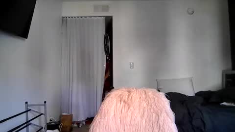 Goddess Daisy Sky online show from 04-11-26, 07:40