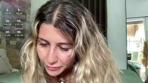 Snapshot of goddessdove chatting on 02-02-26, 01:48 GoddessDove online show from 02-02-26, 01:48