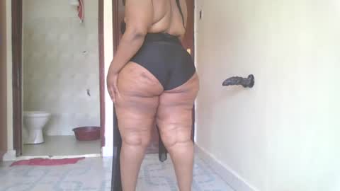 Snapshot of goddessebon chatting on 12-05-24, 07:38 shasha big online show from 12-05-24, 07:38