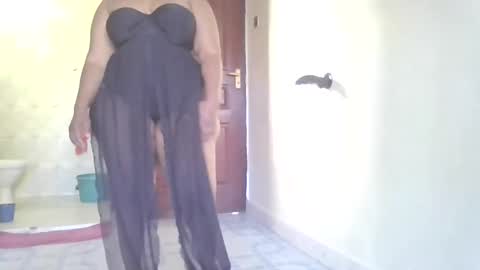 Snapshot of goddessebon chatting on 01-20-25, 02:14 shasha big online show from 01-20-25, 02:14