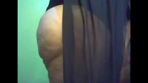 Snapshot of goddessebon chatting on 09-09-25, 11:10 shasha big online show from 09-09-25, 11:10