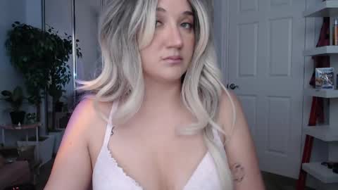 Goddess Emmy online show from 03-17-26, 07:39