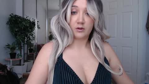 Snapshot of goddessemmy chatting on 05-06-26, 07:08 Goddess Emmy online show from 05-06-26, 07:08